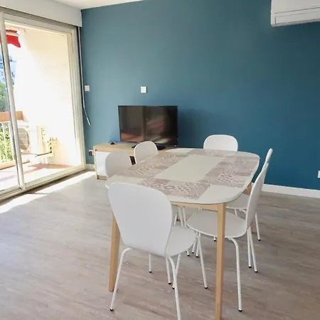 Pgh N13 - Centre-ville, Port Avec Parking Prive *